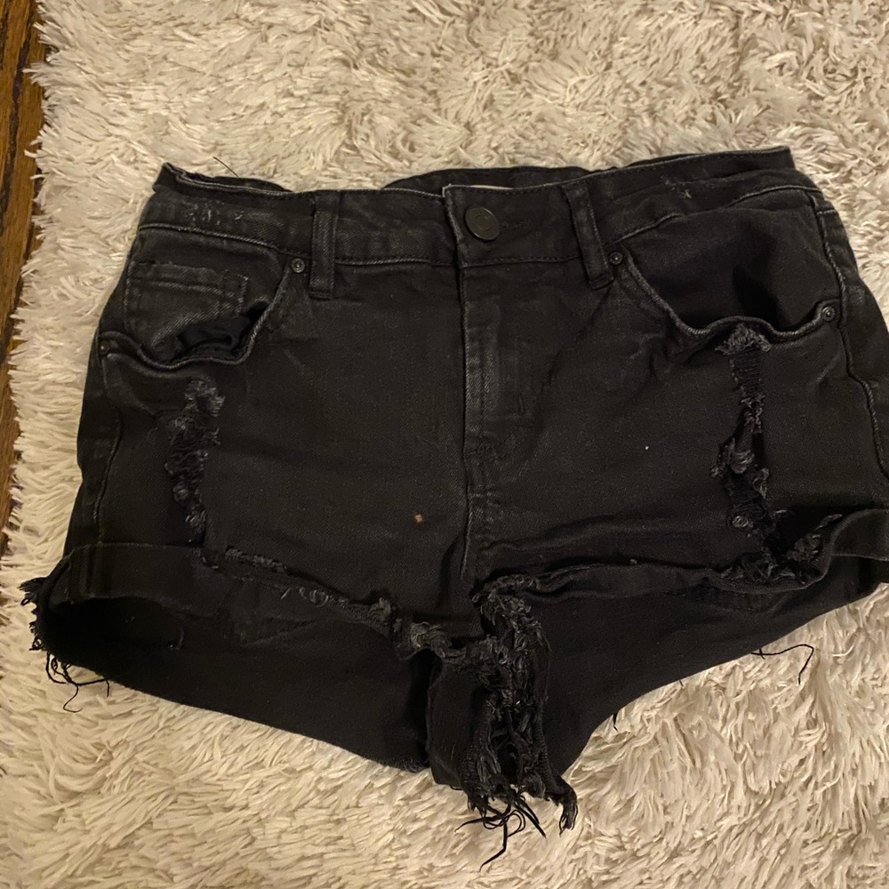 black jean shorts